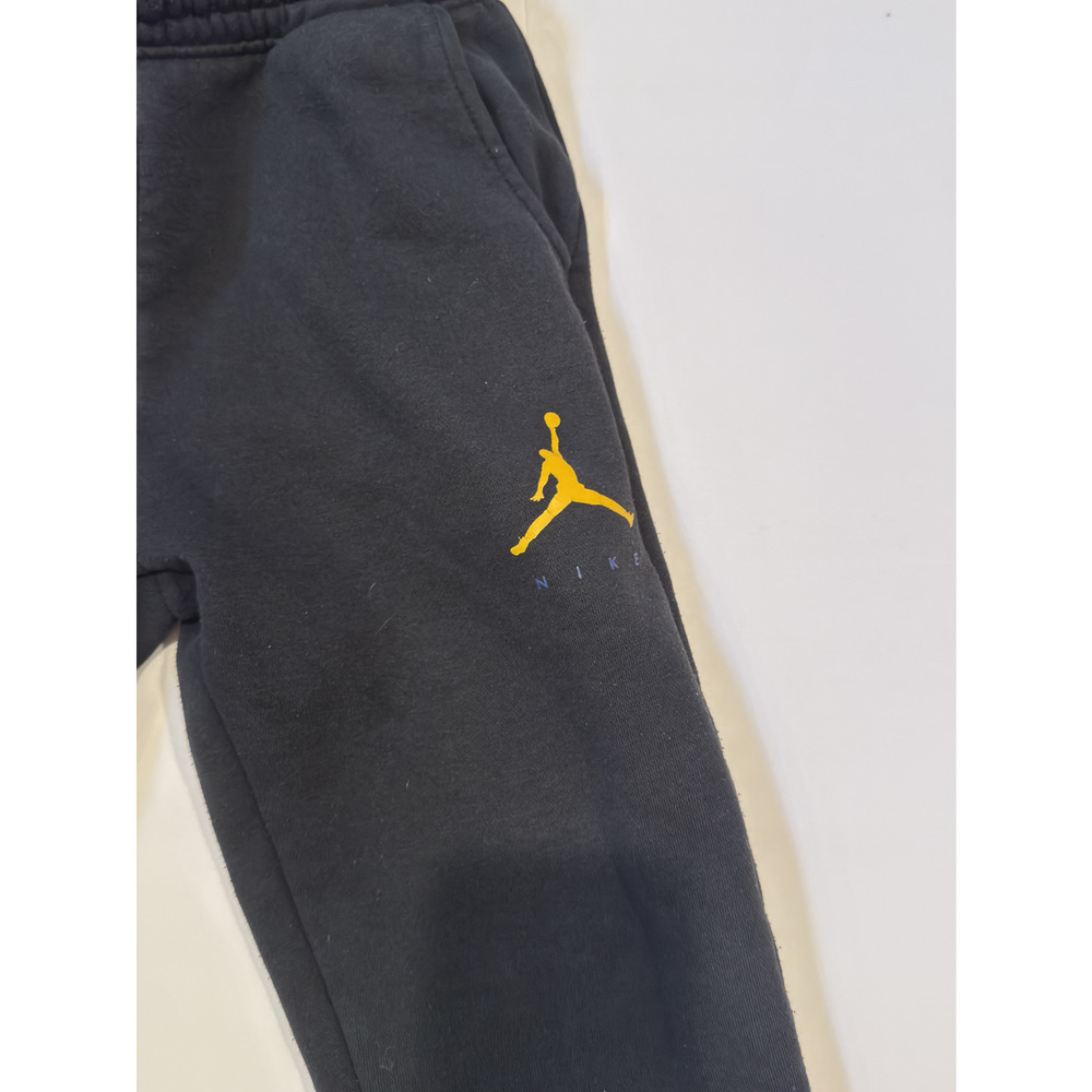 Nike Jordan Boys Youth Small Black Cotton Sweatpants Joggers Athletic Activewear - Picture 2 of 7